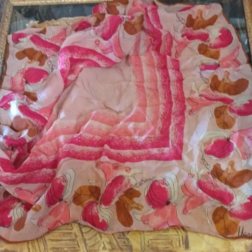 Vintage 60’s Vera Scarf! 24 in in pinks and browns